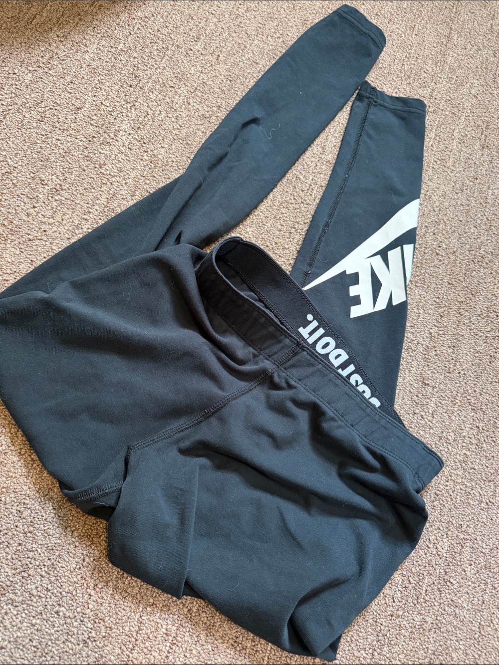 Nike Black Women’s Logo Leggings with White Swoosh